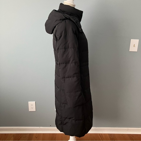 Uniqlo Ultra Warm Down Parka - Picture 7 of 10